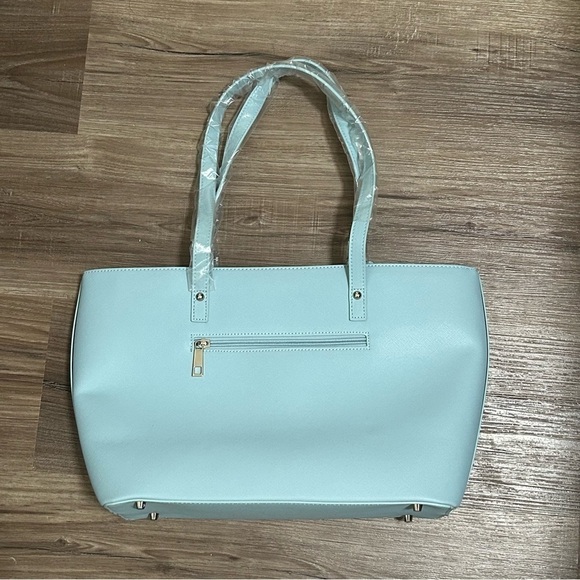 Yani J’adore Toe Shoulder Bag Tiffany Green Color NWOT - Picture 4 of 8